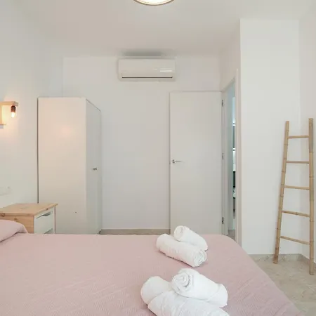 Bellamar Apartment