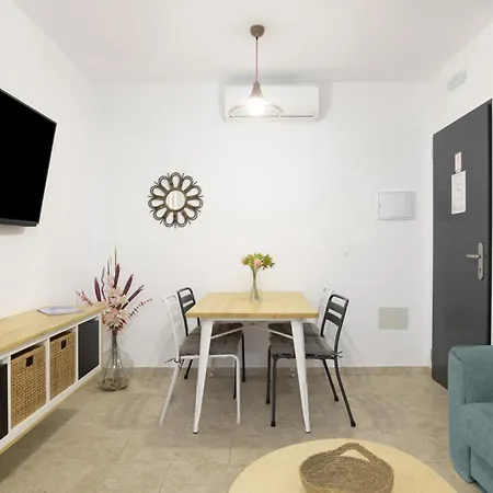 Bellamar Apartment *